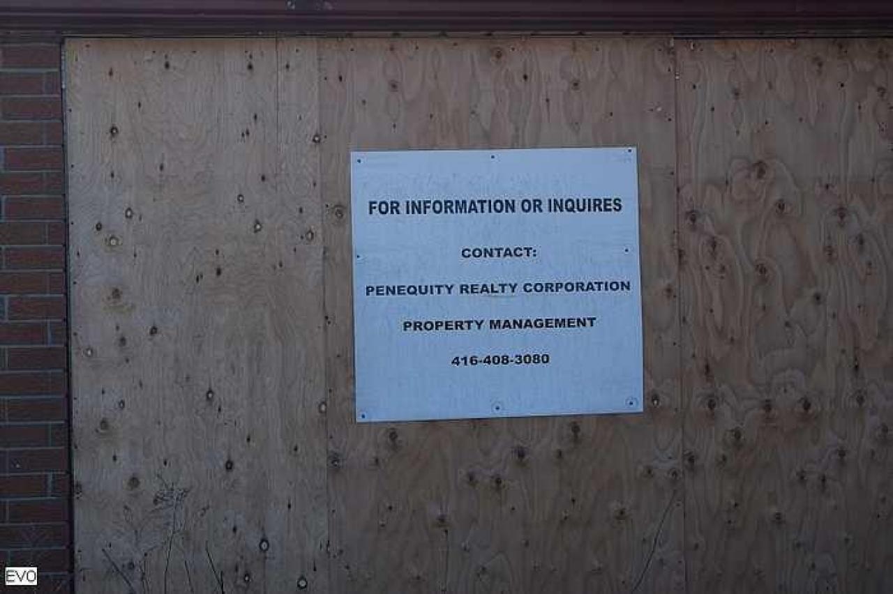 up on the roof - DSC_0115.jpg