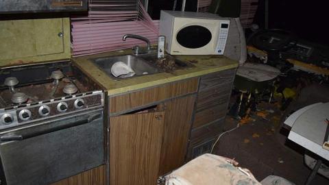 Vehicle Graveyard - DSC_0261.jpg