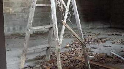 Abandoned In The City - Abandoned-In-The-City2.jpg