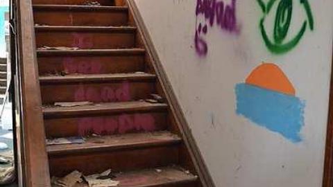 April 2016 - Cullen-Gardens198.jpg