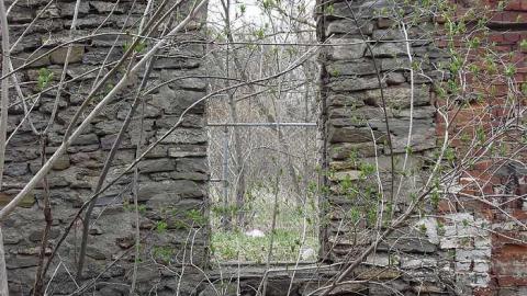 Hyde Mill & Abandoned Autos - Hyde-Mill-Ruins-(Streetsville)47.jpg