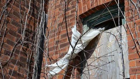 April 2016 - The-Prettiest-Street61.jpg