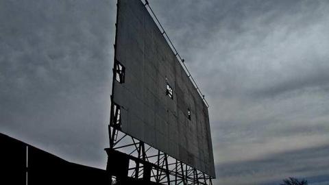 Giant Screen - Elmvale-Drive-In54.jpg