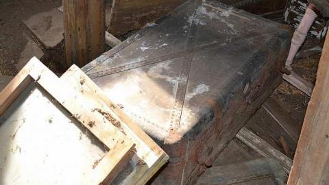 April 2016 - DSC_0201.jpg