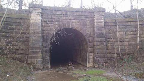 East End (Blue Ghost Tunnel) - Blue-Ghost-Tunnel-(east-end)4.jpg