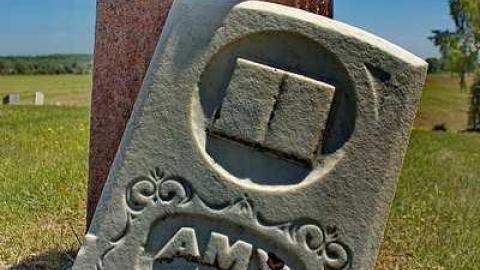 Deep Sorrow Now - Washington-Pioneer-Cemetery38.jpg