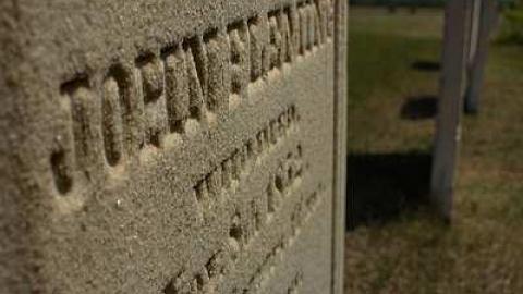 Deep Sorrow Now - Washington-Pioneer-Cemetery40.jpg