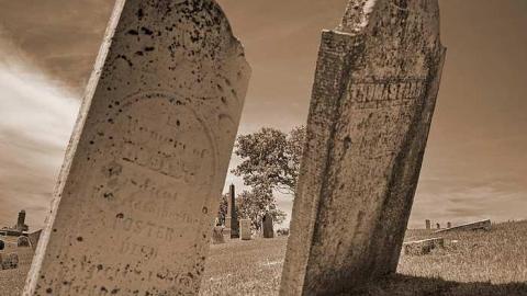 Deep Sorrow Now - Washington-Pioneer-Cemetery14.jpg