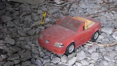 All Fenced Off - Cullen-Gardens52.jpg