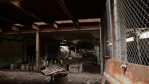 Basement remains (2016) - Consumers-Glass13.jpg