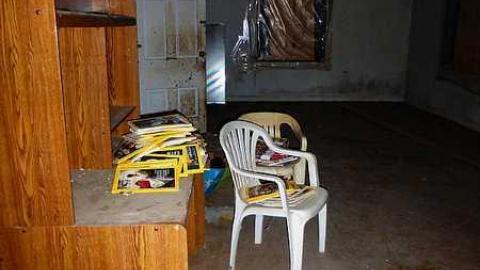 Do-it-yourself - Hello...-Its-Me.36.jpg