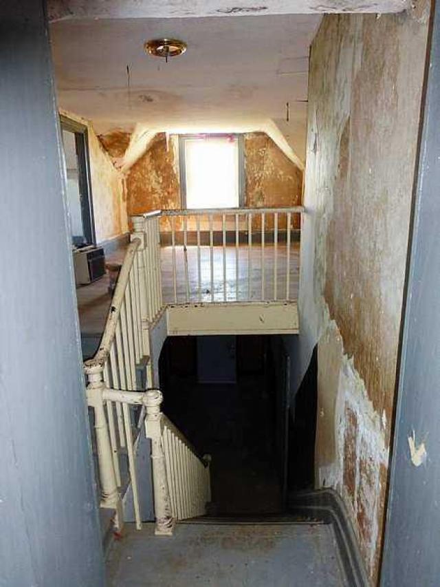 Hello... It's Me. photo 5