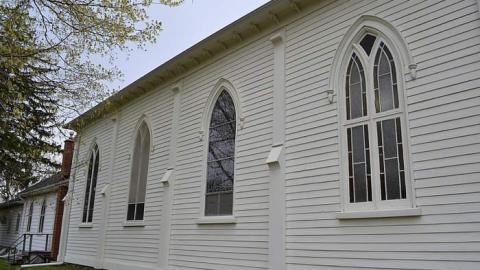 Little White Church photo 3