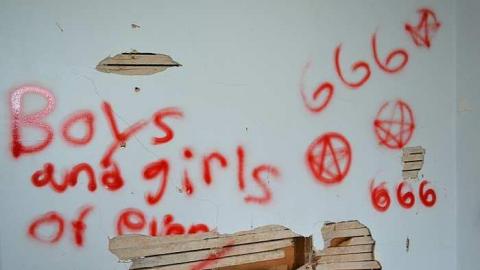 May 2016: House 2 - Teston-Road-Double-Feature66.jpg