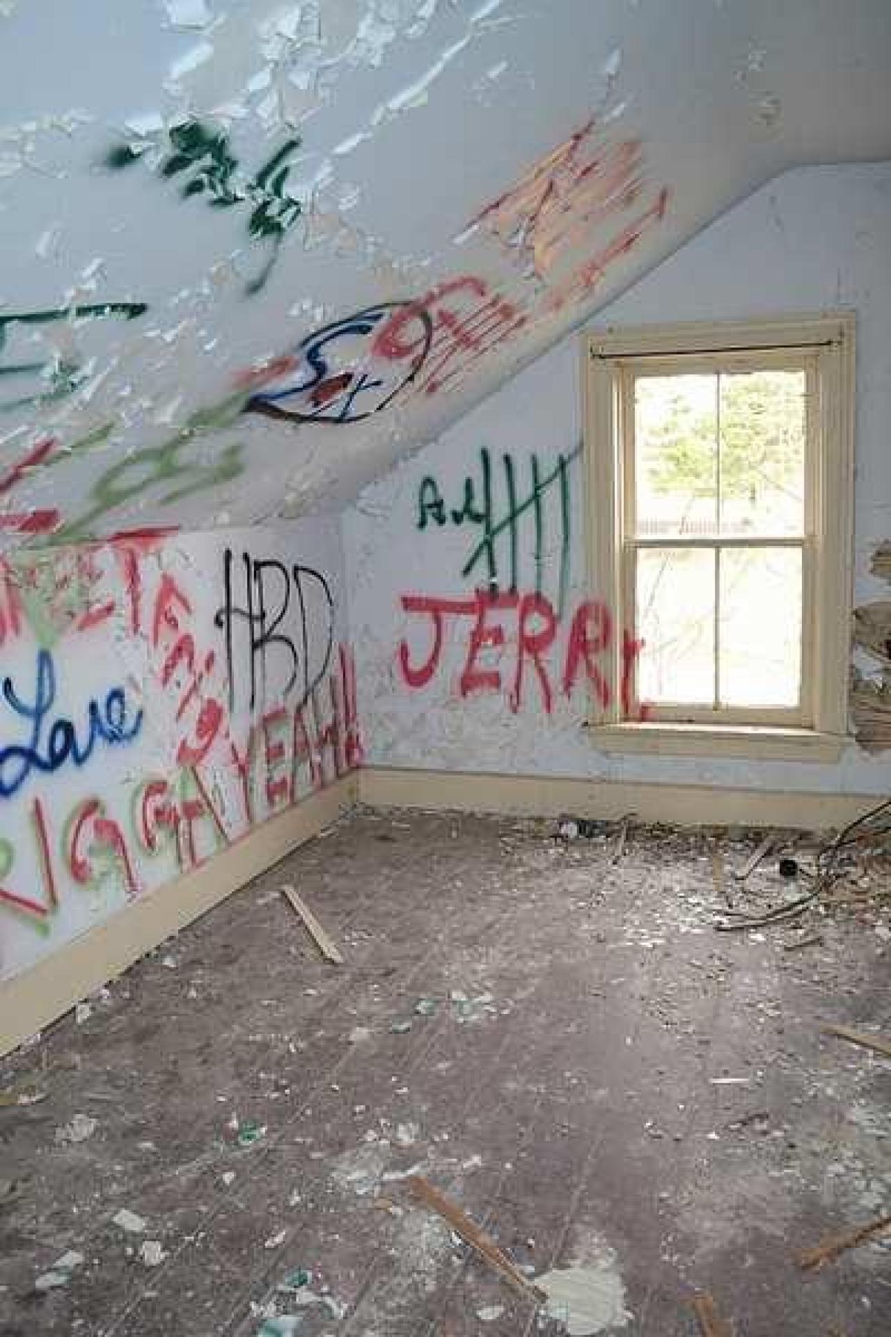 May 2016: House 2 - Teston-Road-Double-Feature70.jpg