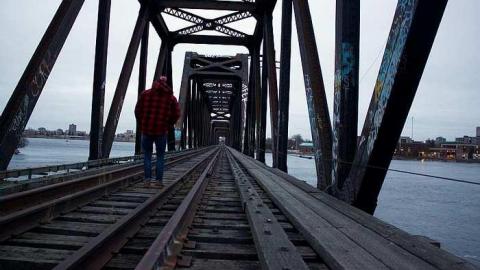 Little windy - Prince-of-Wales-Bridge103.jpg