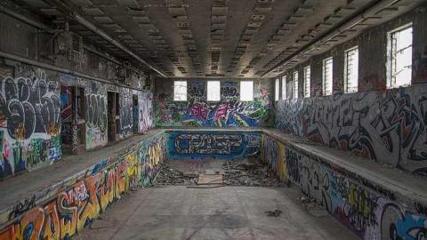 finally made it inside! - Camp-30-Bowmanville573.jpg