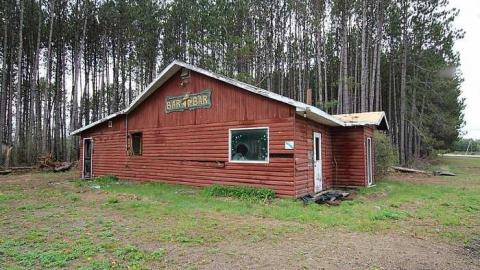 May 2016 - Ts-Bar1.jpg