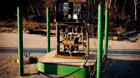 May 2016 - Smokeys-Garage26.jpg