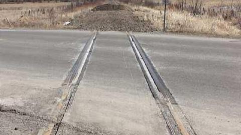 April 2016 - Carp-River-Railway-Bridge7.jpg