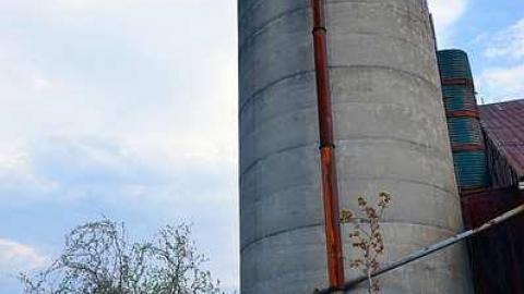 Barn - Old-Barn92.jpg