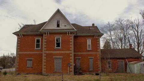 May 2016 - Mono_HOUSE-9.jpg