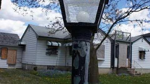 17/05/2016 - Damn, It's Creepy - Haunted-House-of-Horrors14.jpg