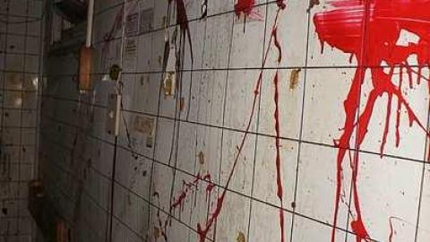 17/05/2016 - Damn, It's Creepy - Haunted-House-of-Horrors1.jpg