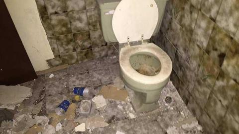 April 2016 - IMG_7459.jpg