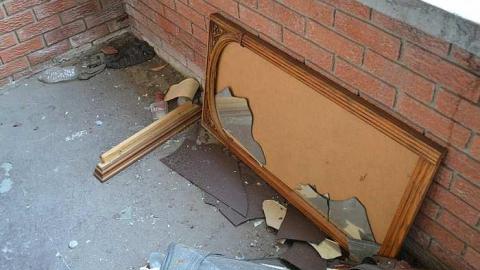 Ribs And Razors photo 3