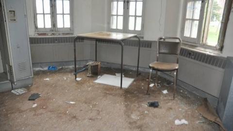 Century Manor - Century-Manor-Asylum332.jpg