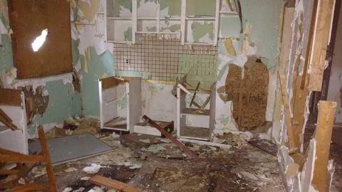 Both houses  - IMG_20160508_132102661.jpg