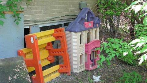 Dead End Street - g-6.jpg