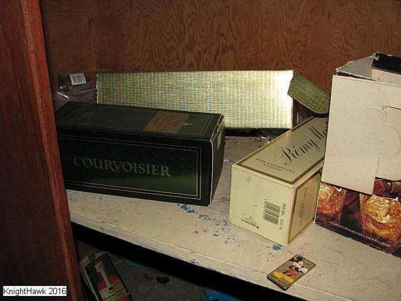 Dead End Street - q-22.jpg