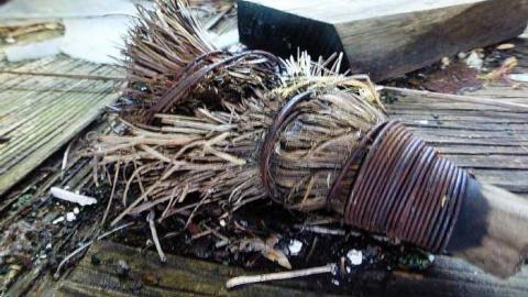 Inside from Outside - P1060415.jpg