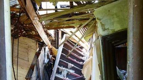 Inside from Outside - P1060426.jpg