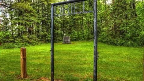 Oriel East Pioneer Cemetery photo 3