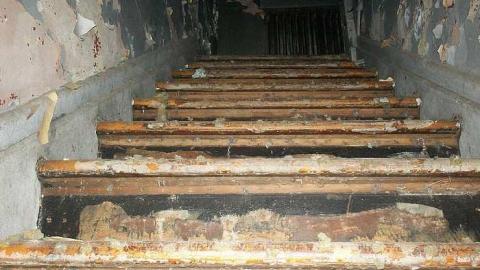 the 772 house - 112_0825.jpg