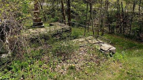 May 2016 - Newburgh-Crypts11.jpg