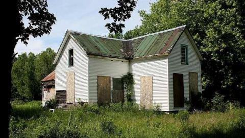 Happenstance - Augusta, Ontario