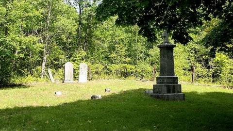 June 2016 - Kingston-Cemetery2.jpg