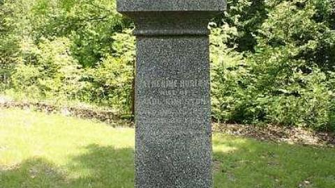 June 2016 - Kingston-Cemetery8.jpg