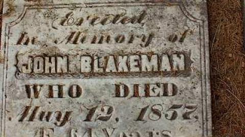 Soon The Flowers Of Life Decay - Potters-Pioneer-Cemetery26.jpg