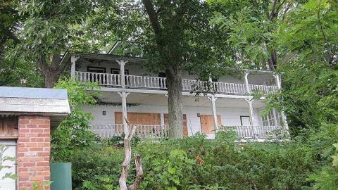 Sunburne 01 - Sunburne01.jpg