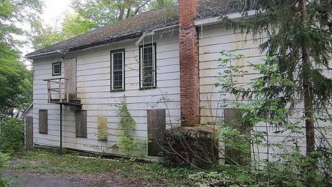 Sunburne 01 - Sunburne03.jpg