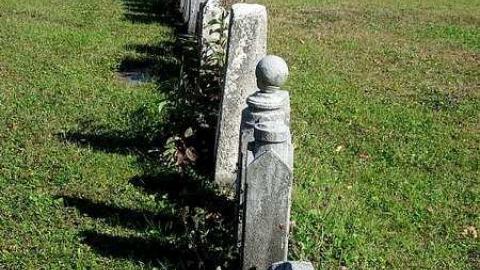 Oct 2015 - Raymond-Cemetery16.jpg