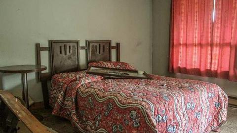 July 2016 - MoeZeOn-Inn13.jpg