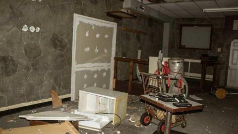 July 2016 - MoeZeOn-Inn3.jpg