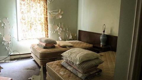 July 2016 - MoeZeOn-Inn4.jpg