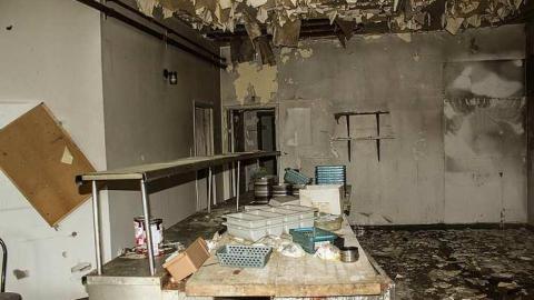 July 2016 - MoeZeOn-Inn9.jpg